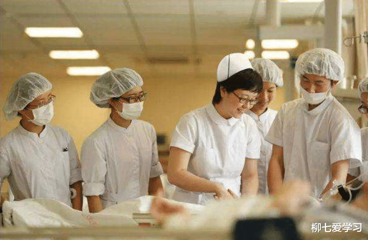 『求职』如果高考没有上本科,读这几个专科专业,找工作也很容易