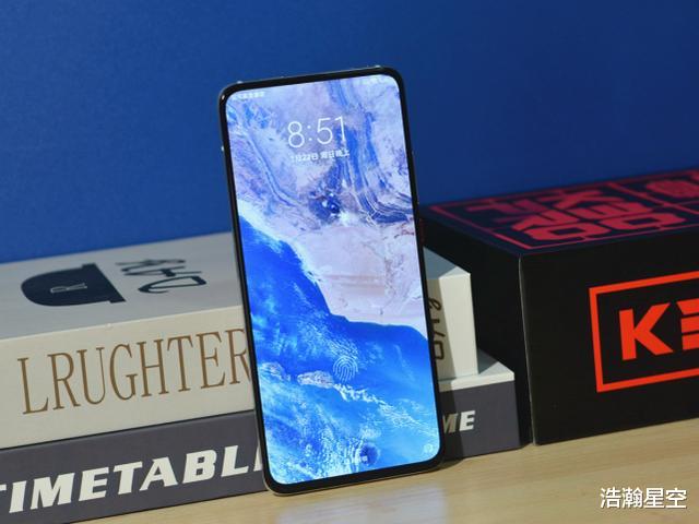 |骁龙865＋真全面屏＋6400万四摄＋大电池，曾很火的旗舰现在失宠了？