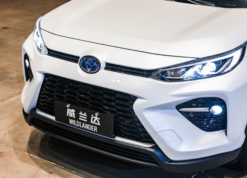 豐田“性能王”，提供3套四驅系統，油耗4.7L，起售17.18萬-圖2