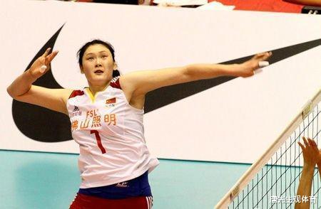 『女排』中国女排第一重炮手,赛场上曾将对手扣晕,却因一点遭女排弃用