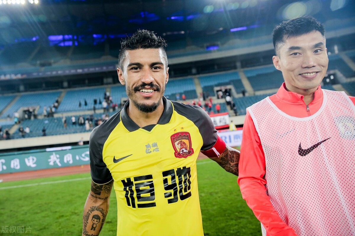 保利尼奥|恒大球员赛后评分：得分最高不是暴力鸟，最低是的归化球员洛国富