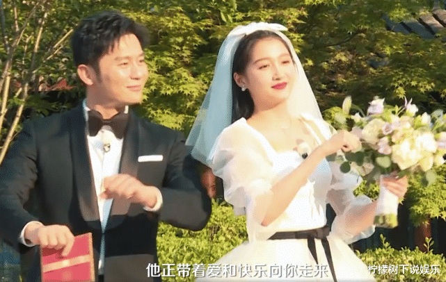 『奔跑吧兄弟』跑男集体被泥巴糊一腿，看清baby的真实腿型，P都不敢这么P