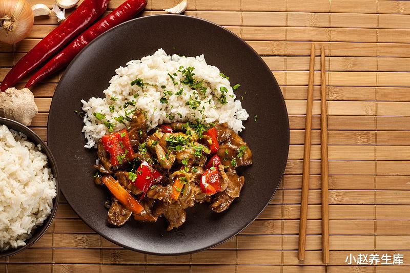 胃病■胃是“喇叭”,脸上出现3种迹象时,说明胃正慢慢在坏掉