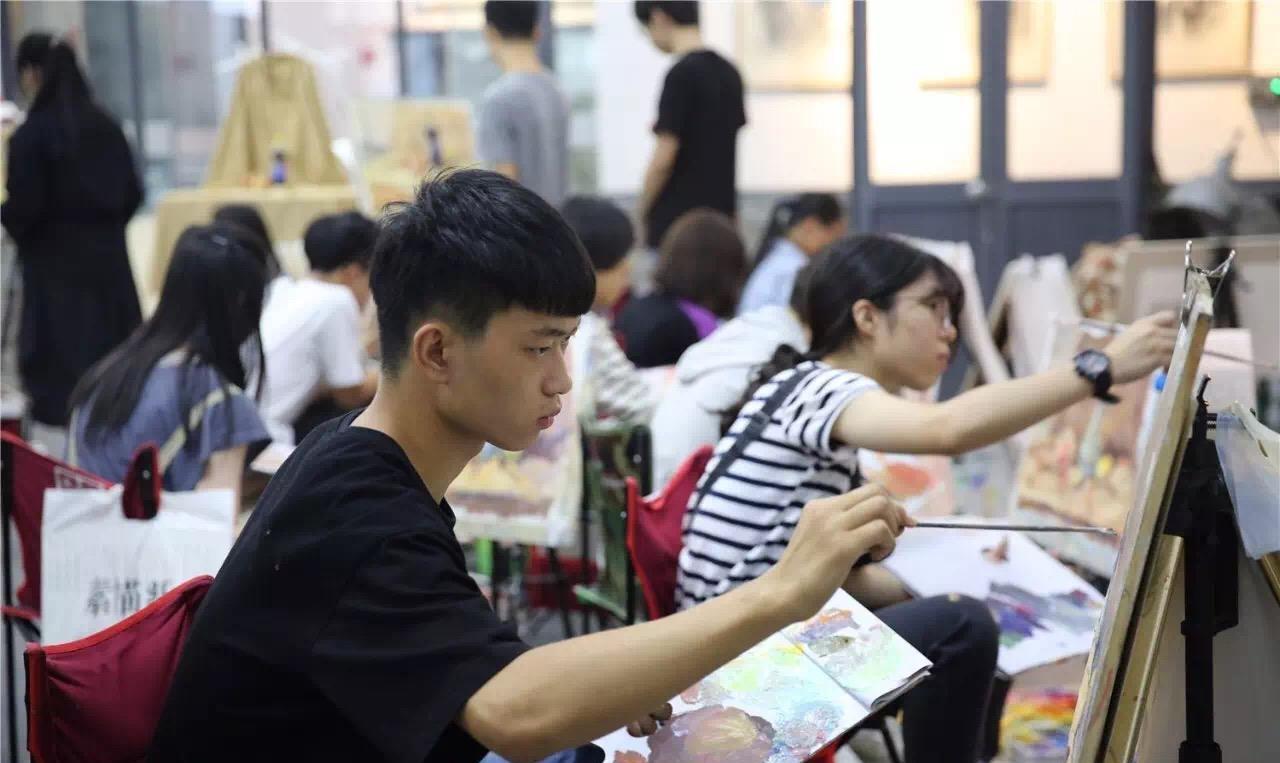 『高校』还不努力复习文化课?这些高校的部分专业将按高考分数录取