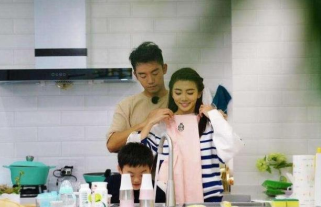 [郑恺]郑恺官宣与苗苗结婚，前女友程晓玥的火速反应引关注，曾说过会彼此祝福