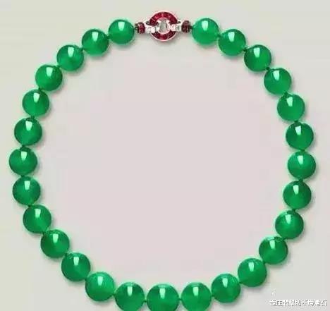 「翡翠手镯」太美了！世界上最贵的13件翡翠！