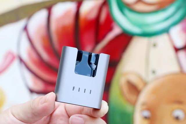 蓝牙耳机|汪峰老师的这款FILL CC真无线蓝牙耳机真的徒有其表吗？