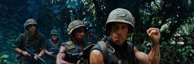 汤姆·克鲁斯|汤姆·克鲁斯变秃头，钢铁侠演黑人，这部沙雕战争喜剧讽刺了谁？