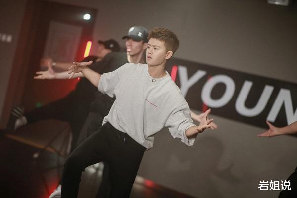 「秋蝉」《秋蝉》戏份少演技好，他凭实力圈粉，不全是因为颜值高