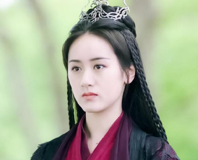 袁冰妍|《琉璃》袁冰妍十世造型，褚璇玑最仙，战神最飒，女帝最惊艳