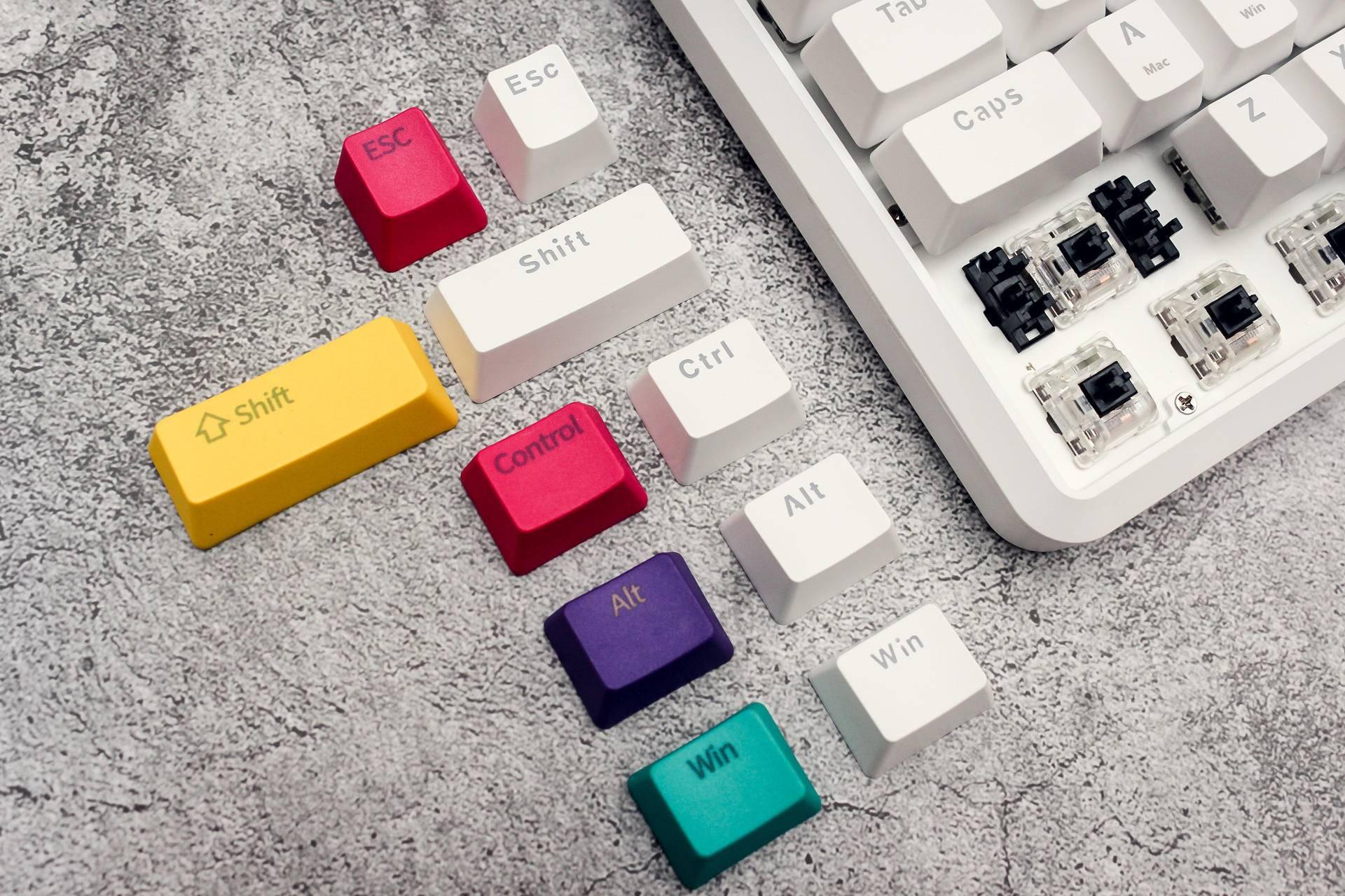 程序员|黑爵K870T三模RGB机械键盘，你想要的它都有