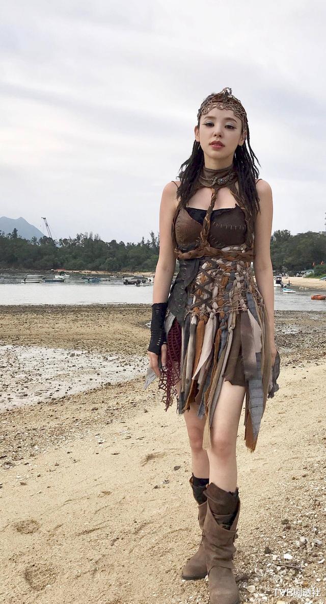 谭凯琪|深夜勿点！谭凯琪女魔头造型被质疑抄袭，细数历年女魔头造型