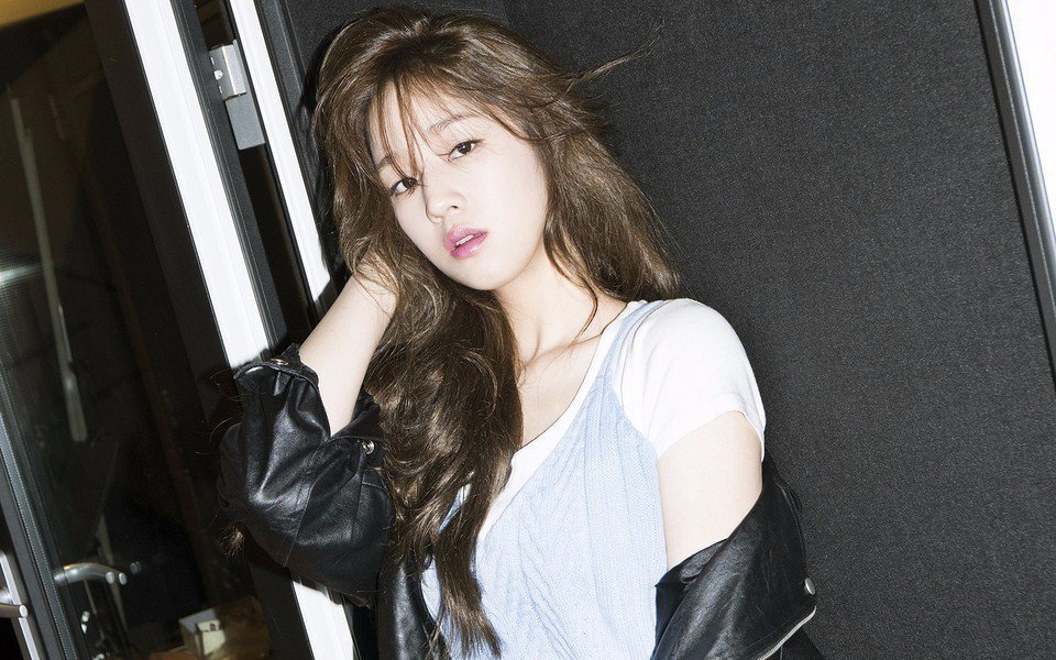 「朴宝蓝」朴宝蓝公开近照称要增肥 4年狂甩肉64斤 曾演唱请回答1988主题曲