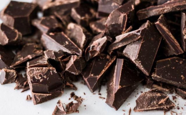 肠胃|减肥不必饿肚子！十种低热量零食，助你度过减肥地狱