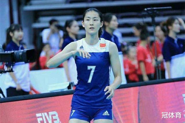 「奥运会」女排26岁名将意外回归,接受郎平检验,世界冠军恐无缘奥运