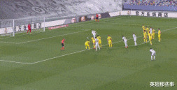 皇家马德里|第34冠！皇马10连胜完美夺冠，时隔3年再登基，本泽马梅开二度