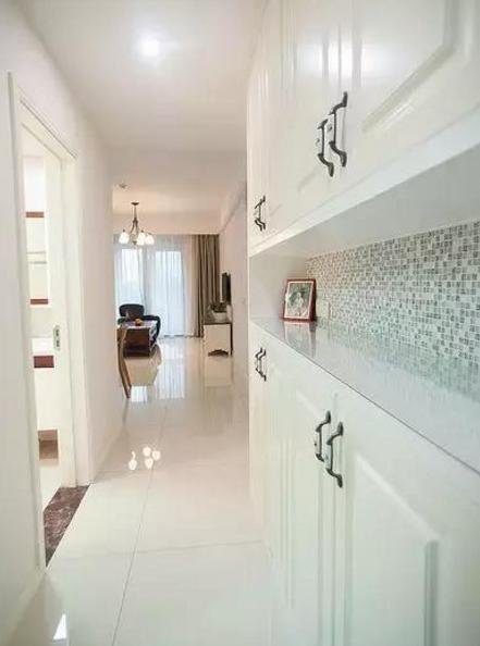 |为了省钱不做吊顶，现效果出来，面积扩大一倍不止！