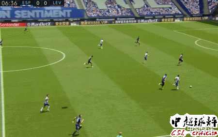 『武磊』武磊昨晚没被人注意的4镜头告诉你：凭什么给他全场最低分？