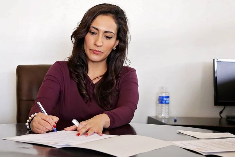 直销@四十岁失业，就别找工作了，做对这件事，事业更有希望