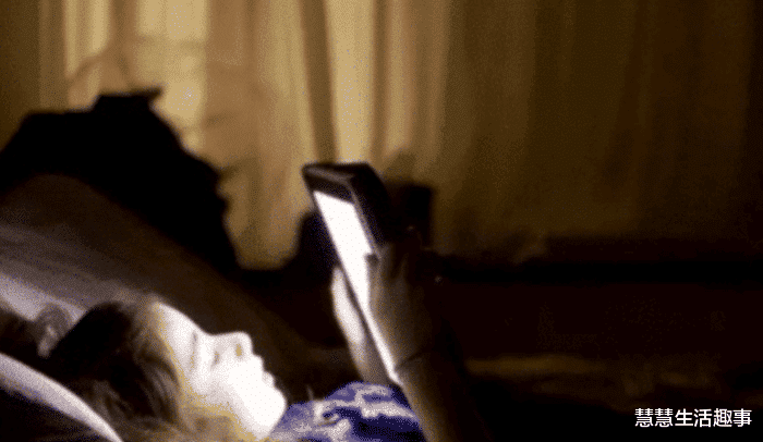 「」常看“黄色网站”你当无人知？当手机有这几个“症状”时，该马上停手了