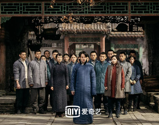 黄晓明■黄晓明新戏才刚播几个小时，豆瓣口碑就崩了，全部都是一星差评！