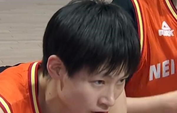 女篮|20：18！WCBA终极决战：李月汝PK韩旭，一场败仗引以为戒