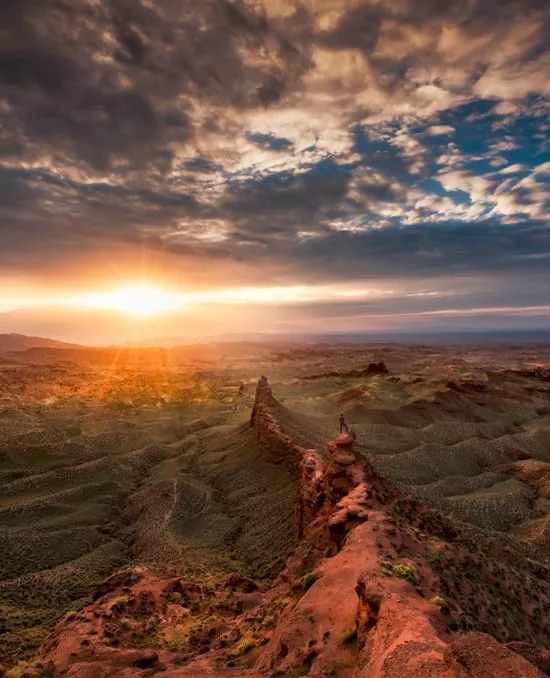 新疆维吾尔自治区|世上最美的峡谷，就在中国！