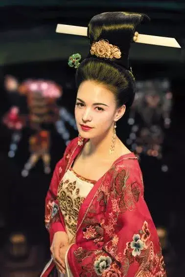 杨贵妃|看看什么是真正的“剧抛脸”，这些古装女子其实是一个人，你认出来了吗