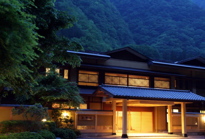 酒吧|世界上最长寿的六大企业, 最古老的已经高达1300多年