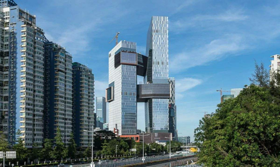 网络科技|荷兰媒体：中国腾讯究竟多强？旗下800家公司半年创收2000亿！