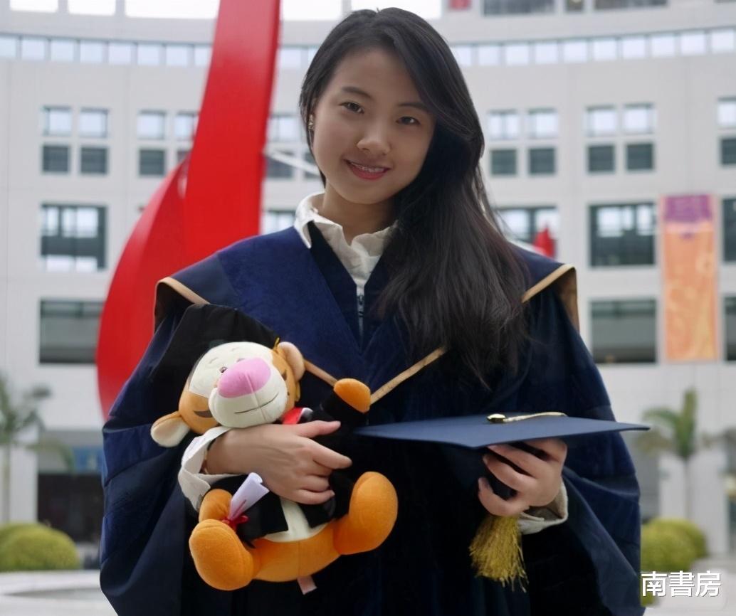 中国科学技术大学|中科大副教授方璐：曾22岁读博，26岁当博导，因为太优秀没人敢追