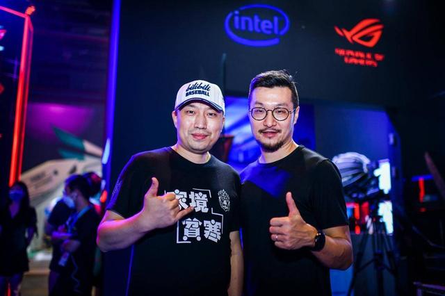 主板|液氮超频，华硕主板BW2020高光时刻，玩游戏选择华硕没错的！