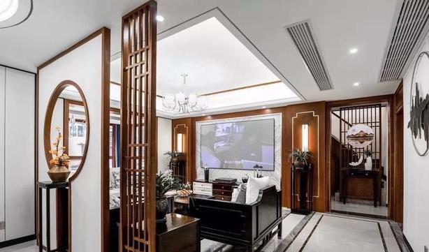 |定制衣柜安装有何要求？安装后衣柜与墙体之间有缝隙，怎么办？