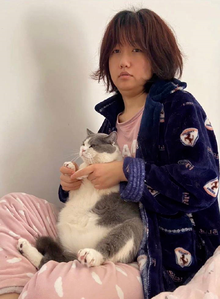 []“网上买了一件衣服，结果我妈怀疑我是变态？？？”