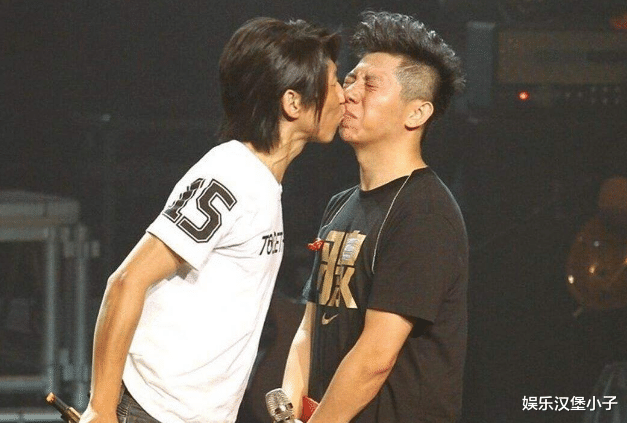 孙燕姿|这个组合曾经非常火，他们的歌曲你一定会唱，现在两人已分开发展