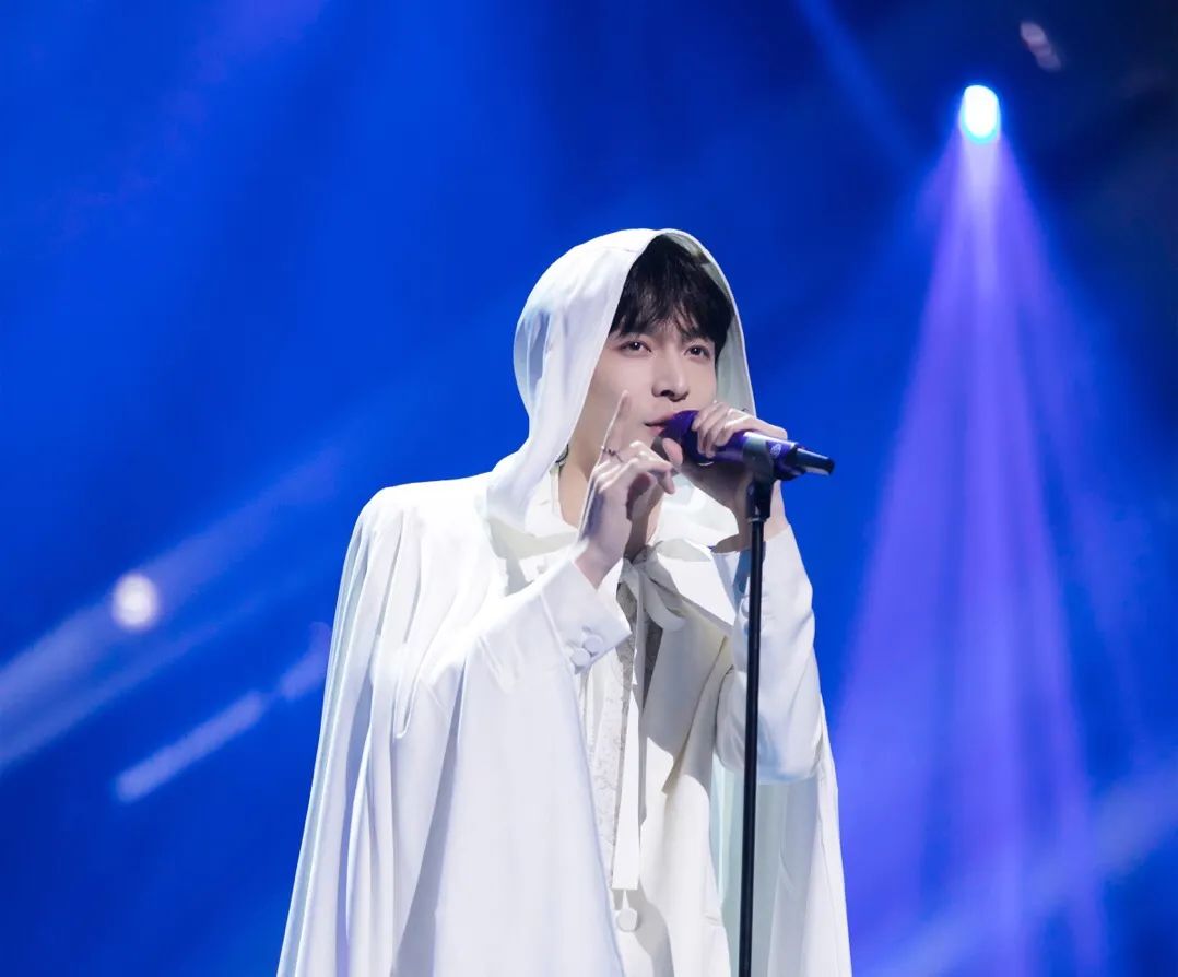 :没有人永远年轻,但在歌里可以!