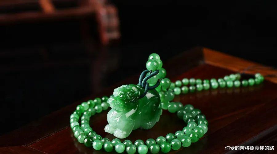 运势|八月中旬，财运爆棚，3生肖运势四聚，贵人支持，福神请进家中