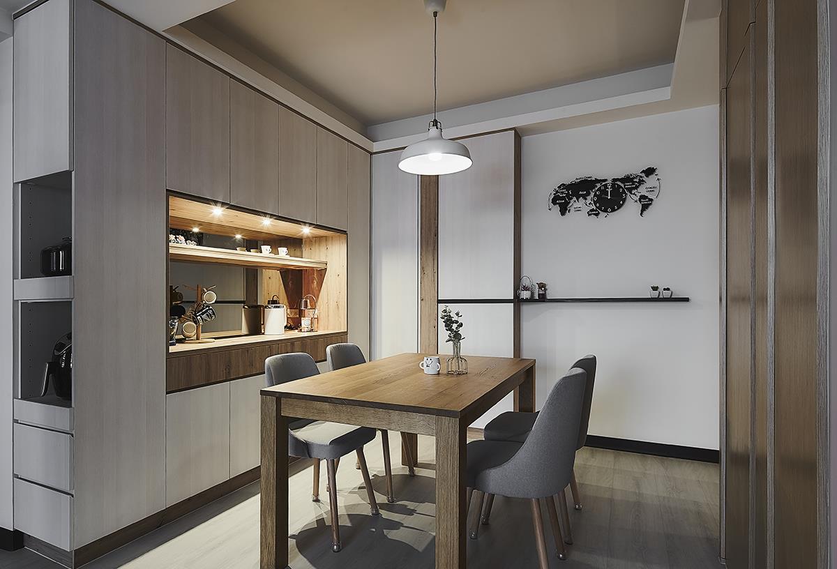 「」73㎡三居室，将旅行记忆全部收藏在家中，简单纯粹的新婚小家！