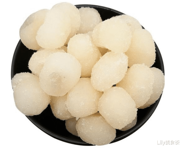 『水果』热天，这7种水果别急着吃，冻一冻更美味，网友：比冰淇淋还好吃