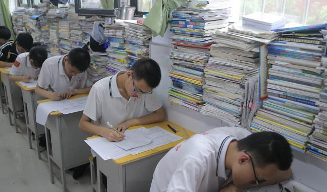 「数学」高考最后冲刺,这一科目最能体现考生实力,单科就能拉开100分!