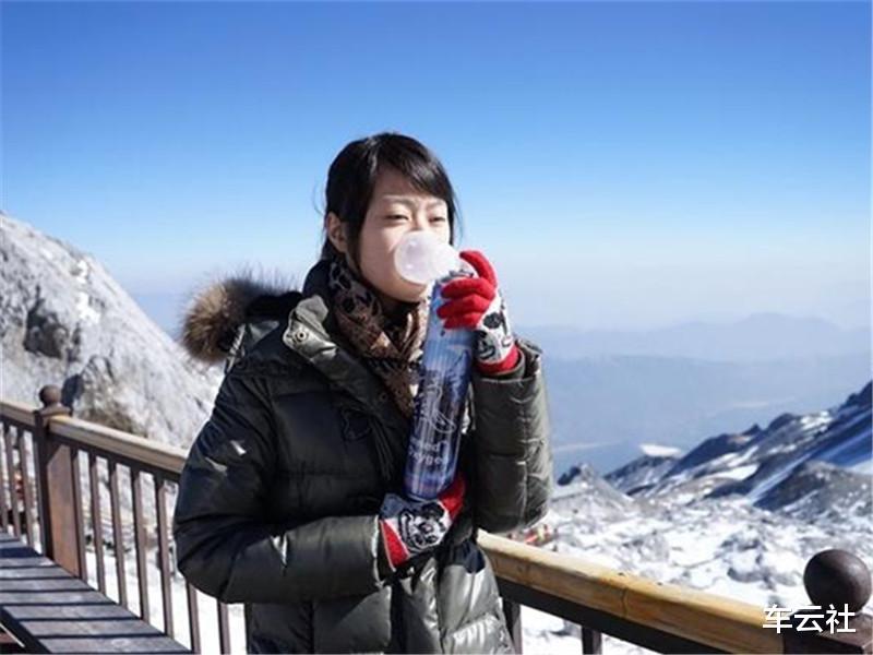 川藏公路|为啥在川藏线上开车都要打开油箱盖？老司机：不是耍帅，是保命！