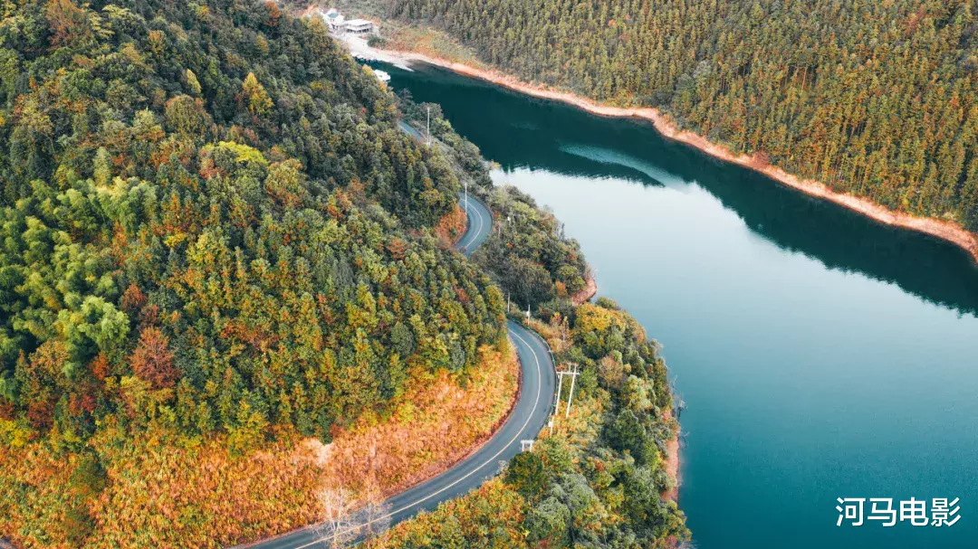 #自驾#中国最美6条自驾路线，此生必去一次