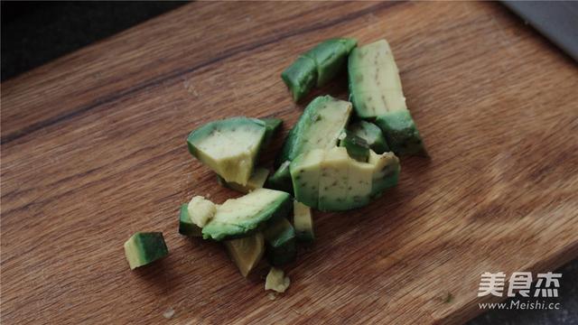 牛油果|我的瘦身晚餐,吃了一个星期,竟瘦了3斤,简单省事,你也试试