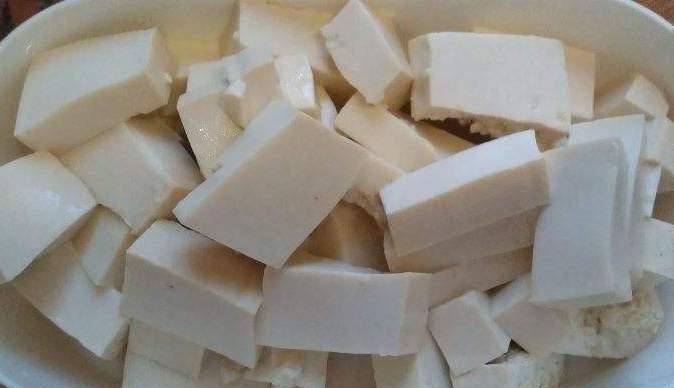 豆腐■这菜补钙第一，鸡蛋牛奶都比不上，常给孩子吃，增强记忆力