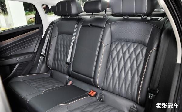 大众帕萨特■为了销量，从18万跌到13万，车长4米9做工不输，买它不看雅阁