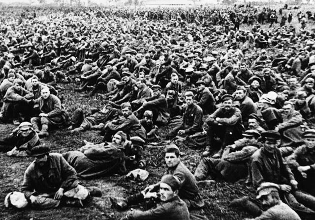 [希特勒]二战德国实施了秘密人种计划, 在地下花园里, 无数的美女等待怀孕