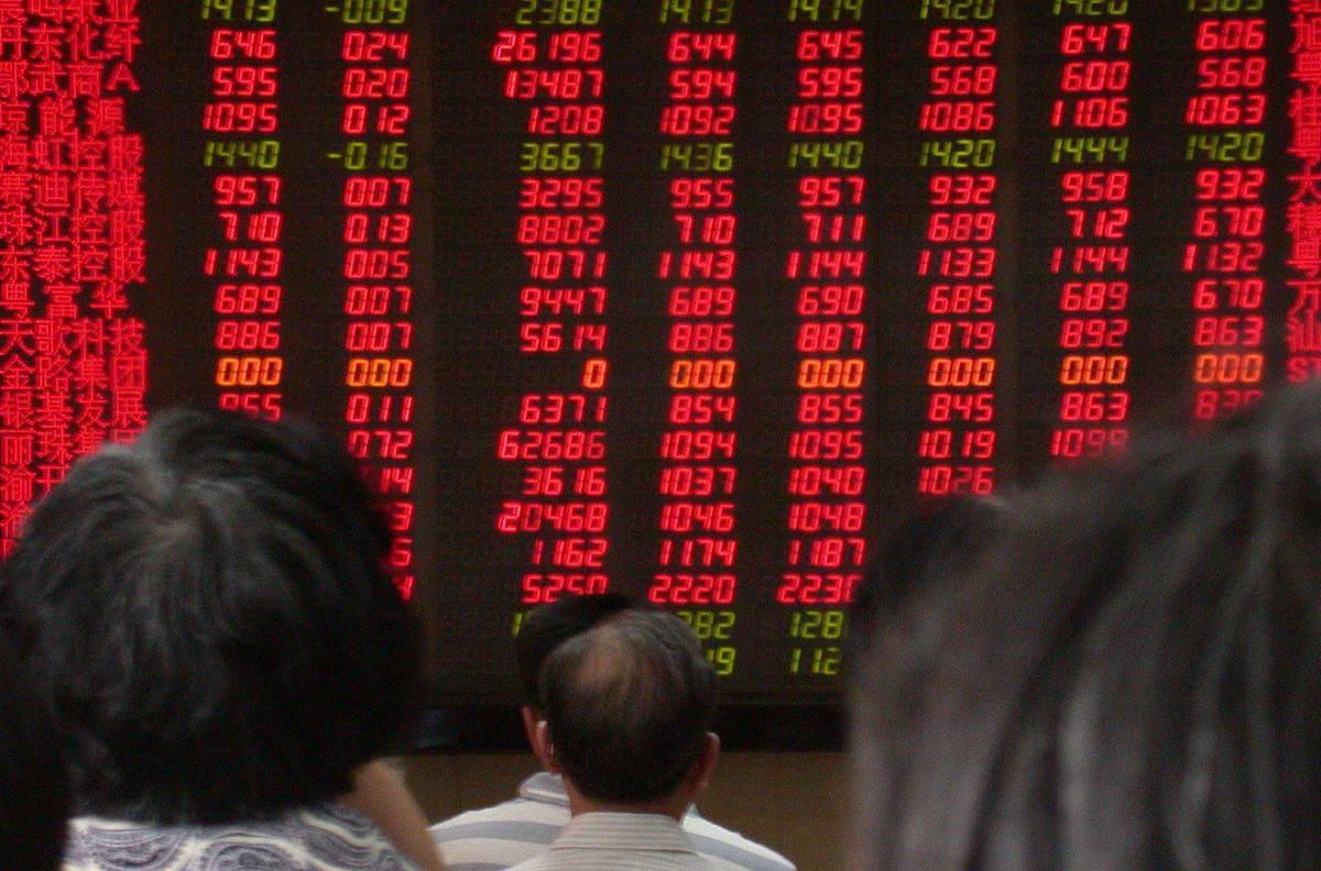 交易|中国股市：重磅利好再次突袭，这三大板块节后或将率先触底反弹！