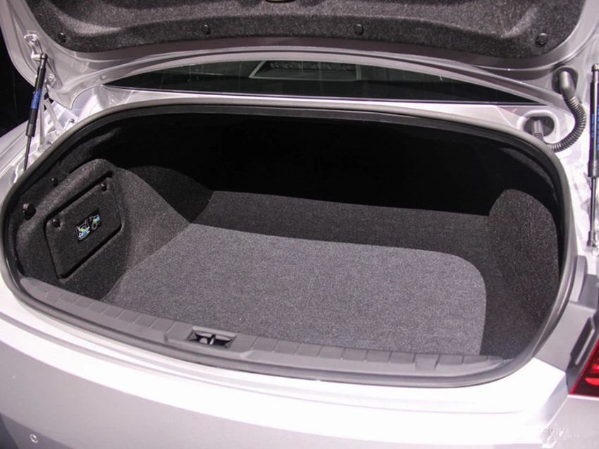 #奔驰#这才是年轻人亲民跑车,比玛莎拉蒂漂亮,看到价格,网友:宝马奔驰眼红了