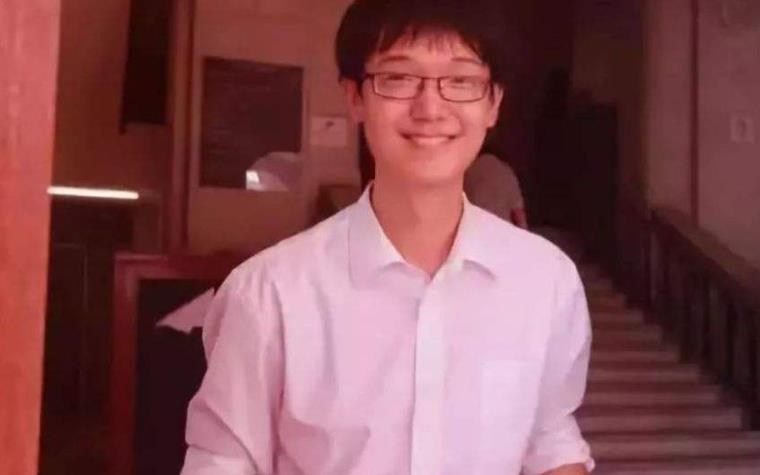 『清华大学』他高考703分，申请去美国被拒绝，只好上清华，如今却：谢谢拒绝