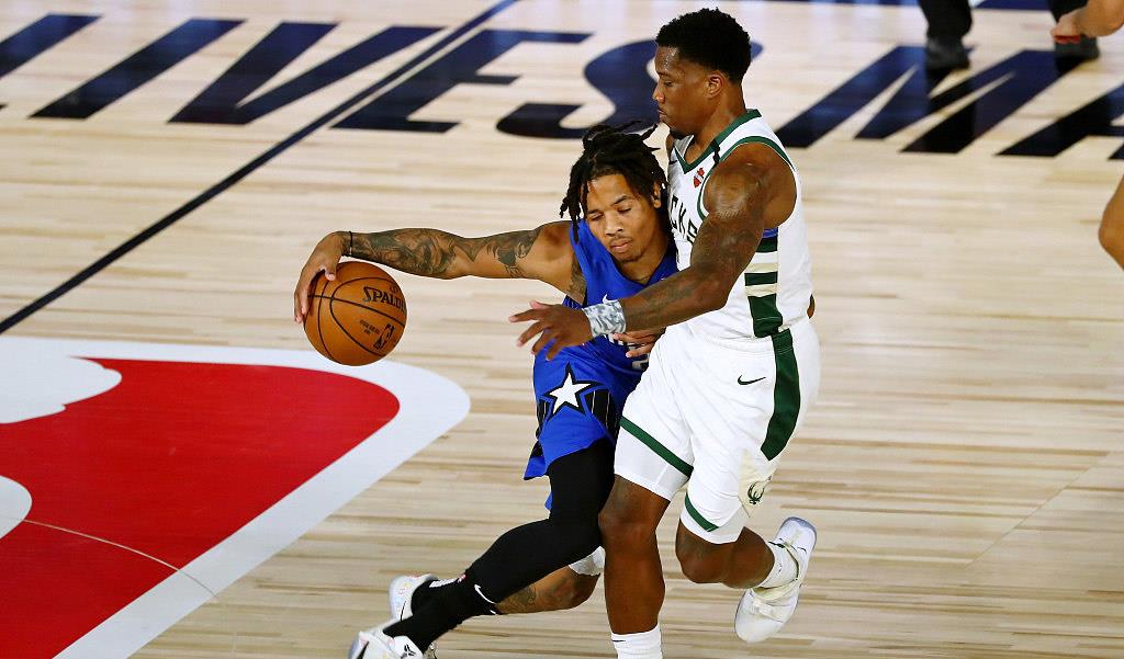 魔术队|又是爆冷！魔术122：110击败雄鹿，1亿巨星发飙，火箭旧将立首功